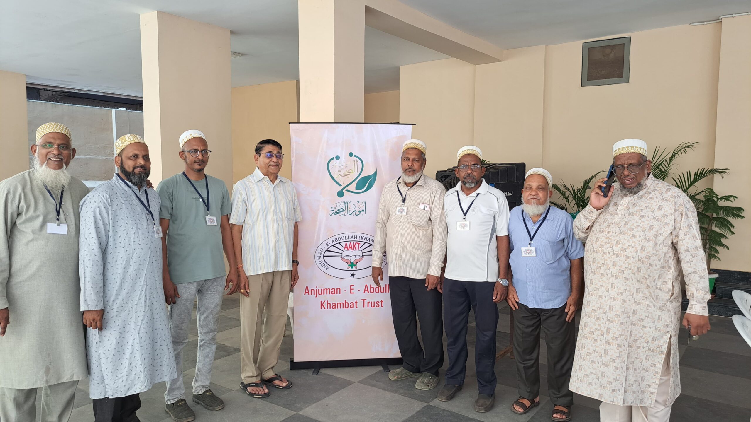 અંજુમને અબ્દુલ્લાહ ખંભાત ટ્રસ્ટના 100 વર્ષ પુરા થતાં ખંભાત દાઉદી બોહરાના મુસાફરખાનામા બ્લડ ચેક ટેસ્ટનુ આયોજન કર્યું હતું.