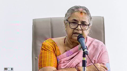 નેપાળના નવા PMના પતિએ એક સમયે વિમાનનું અપહરણ કર્યુ હતુ.