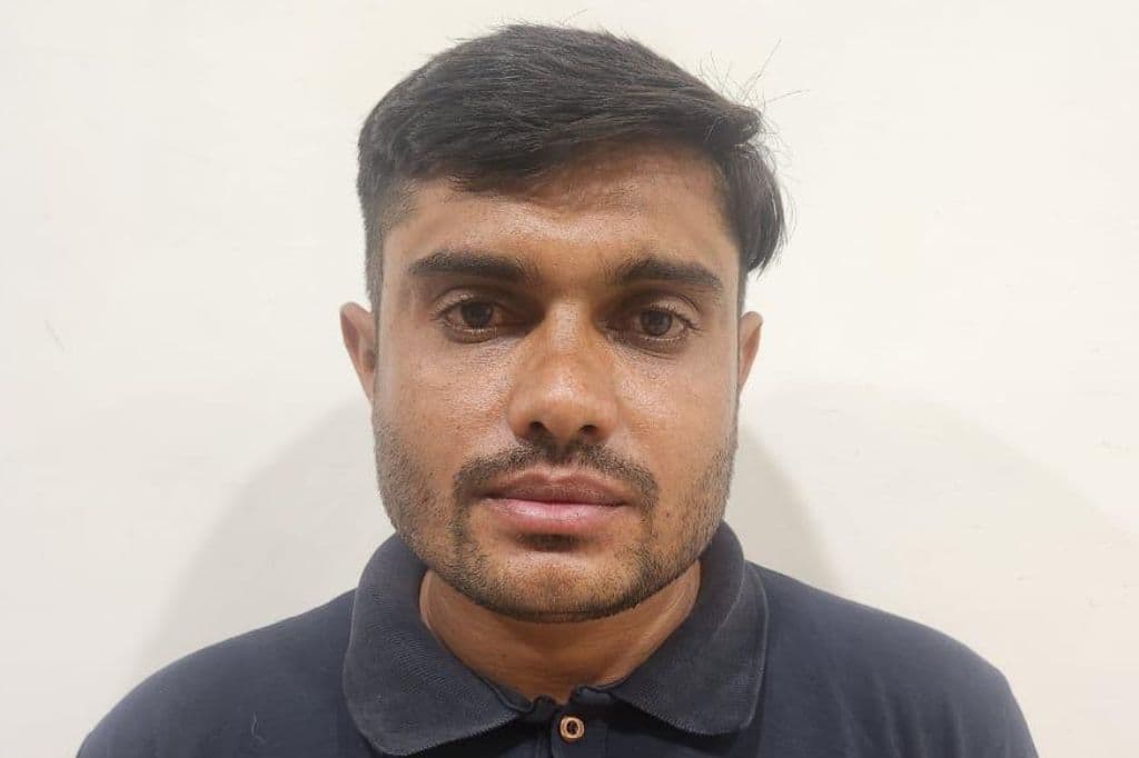 અમદાવાદમાં પોલીસકર્મી લાંચ લેતા ઝડપાયો, દિવાળીના બોનસની પણ કરી હતી ઉઘરાણી