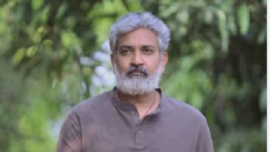 વારાણસી નિર્માતા રાજામૌલી સામે ફરિયાદ, શું ખરેખર ધાર્મિક લાગણીઓને ઠેસ પહોંચાડી?