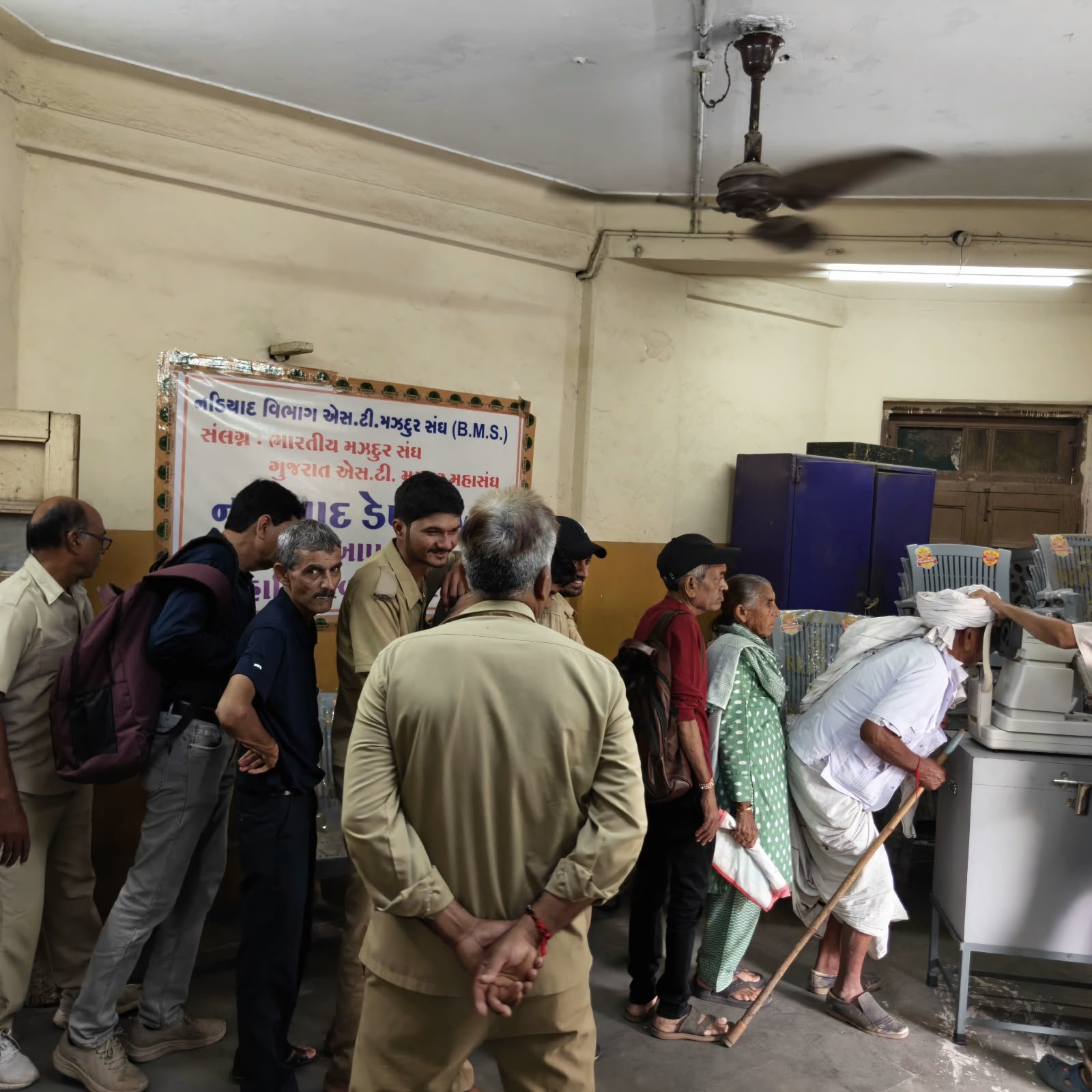 “સારી દ્રષ્ટિ — સુરક્ષિત મુસાફરી”: નડિયાદ એસ.ટી. ડેપો ખાતે મફત આંખની તપાસ કેમ્પ યોજાયો